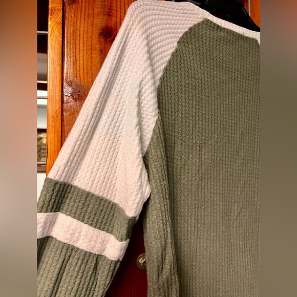 Poof Large New York Long Sleeve Waffle Knit Top - Picture 4 of 4